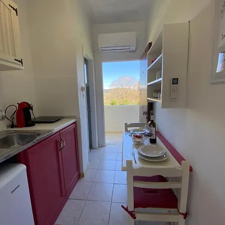 Apartment Ameli With Mountain View And Private Parking